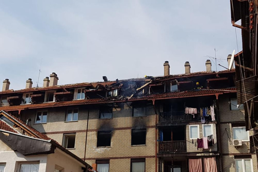 Stravičan požar u Novom Pazaru