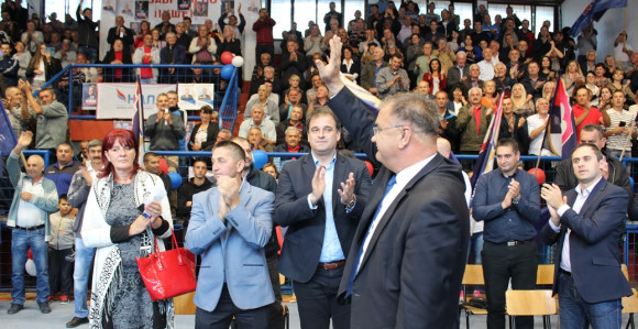 Narod prepoznaje isprane priče 