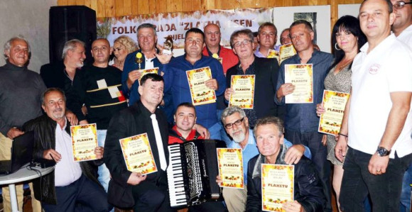 Treća folk parada "Zlatna jesen" 