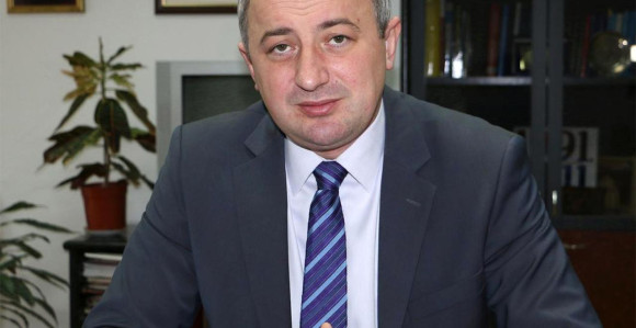 Borenović Dodiku: Hapsi špijune!