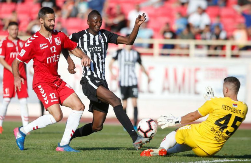 Umar Sadik kao nikada do sada!