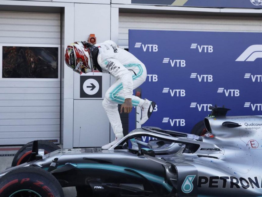 F1: Hamiltonov novi korak do šeste titule!