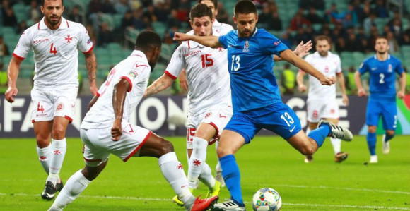 Cvajta: Dinamo deklasiran, Aue u vrhu!