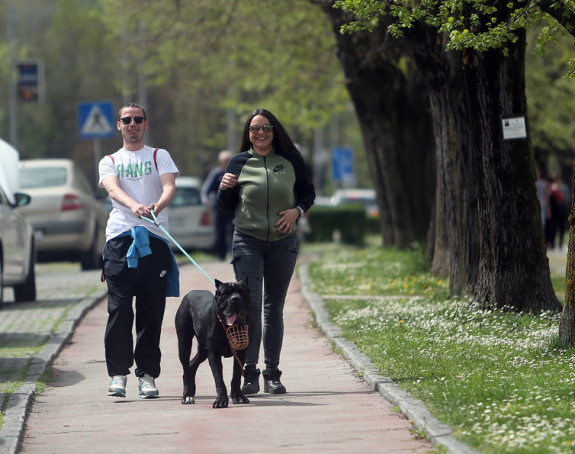Toplo vrijeme uz malu lokalnu oblačnost