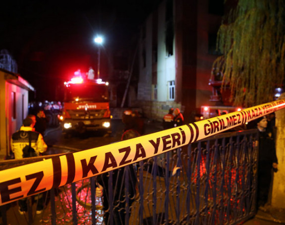Турска: 12 мртвих у пожару, већином дјеце