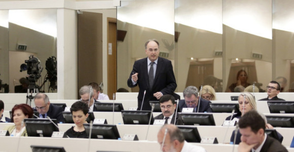 Obračun Crnatka sa SNSD i SBB-om