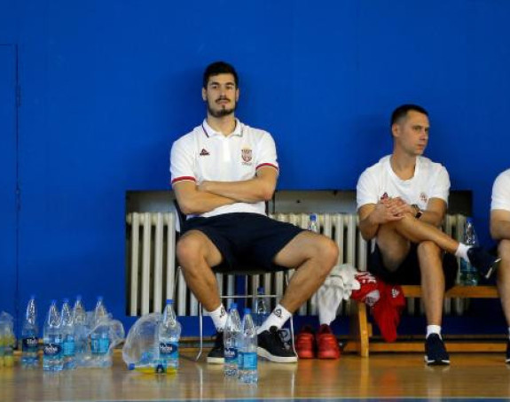Kalina o dočeku: Pjevačima honorar, a košarkašima?!