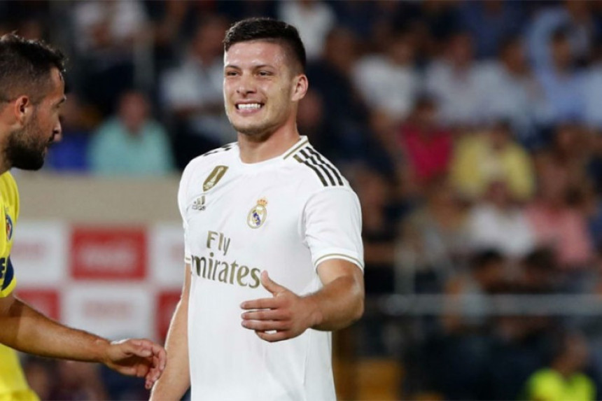 Luka Jović prelazi u Milan?