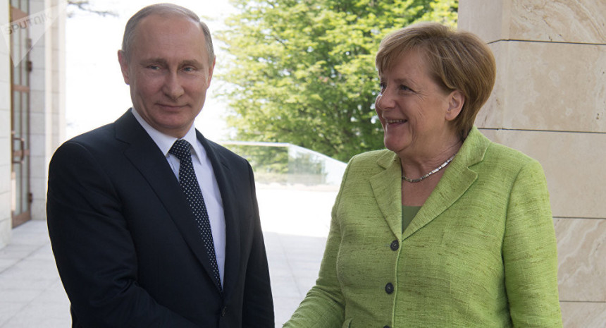 Putin i Merkelova razgovarali o Siriji