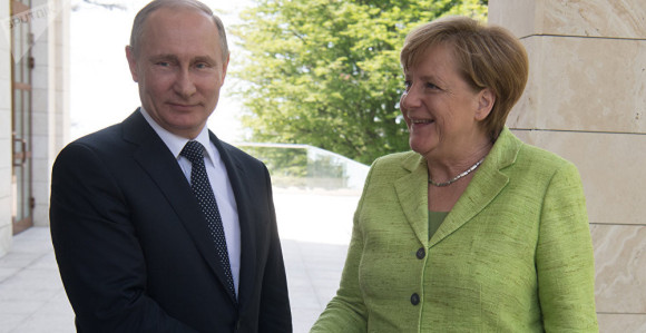 Putin i Merkelova razgovarali o Siriji