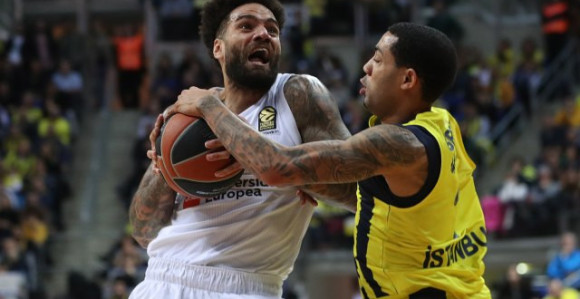 EL: Fener u trileru bolji od šampiona Evrope!