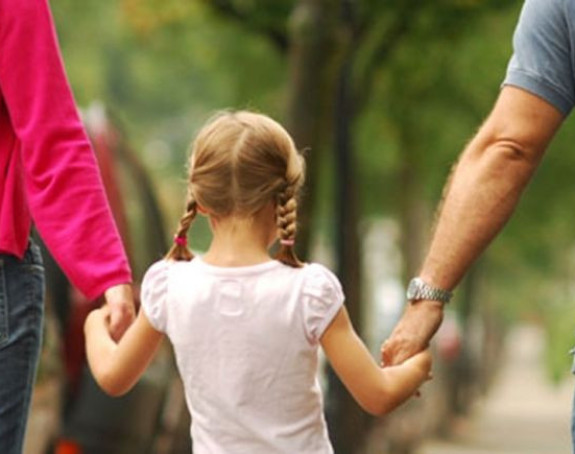 Srpsku djecu usvajaju stranci