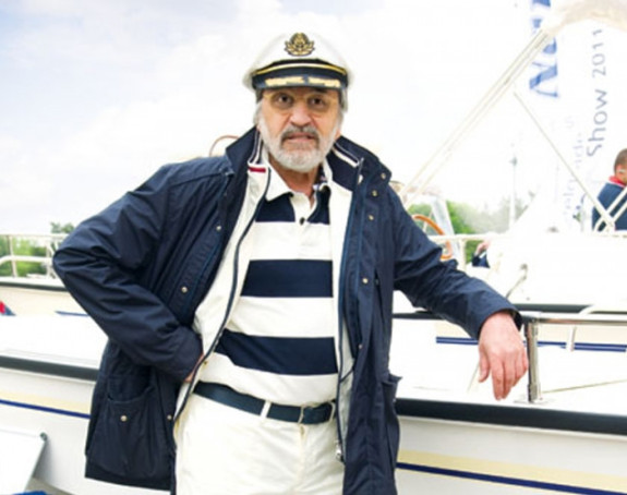 Nikolić na aparatima