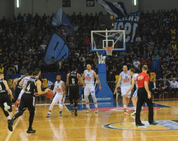 Video - Džikić: Budućnost prejaka, Marić preveliki!