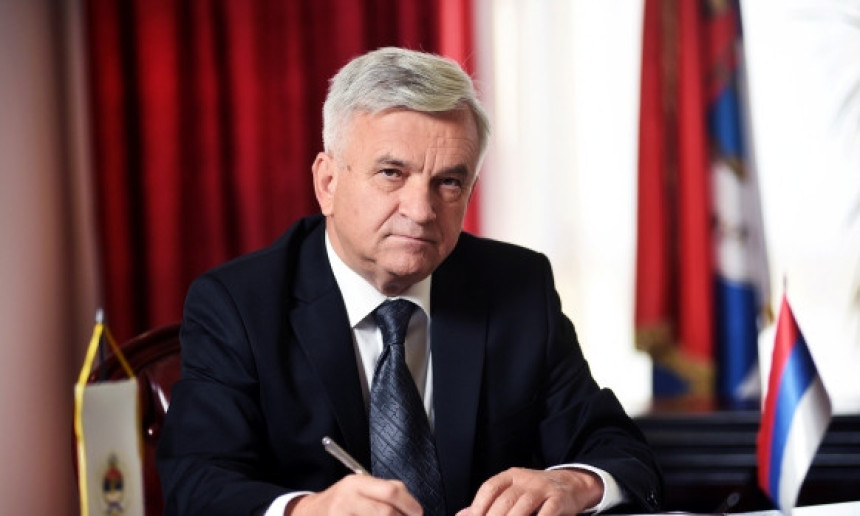 Изетбеговић нема право на ревизију
