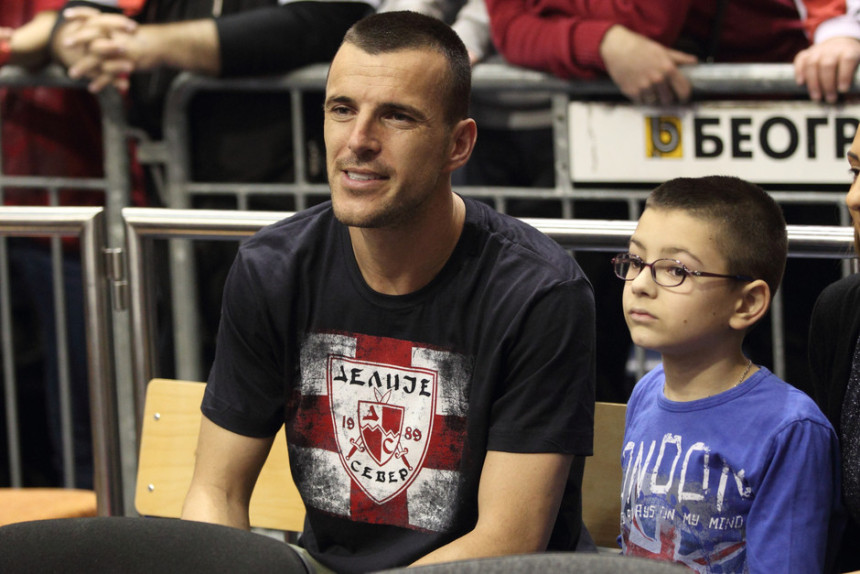 Luković: Da se FK Crvena Zvezda ugleda na KK!