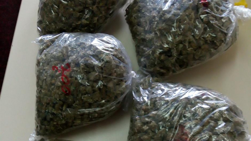 Бијељина: Пронашли килограм марихуане