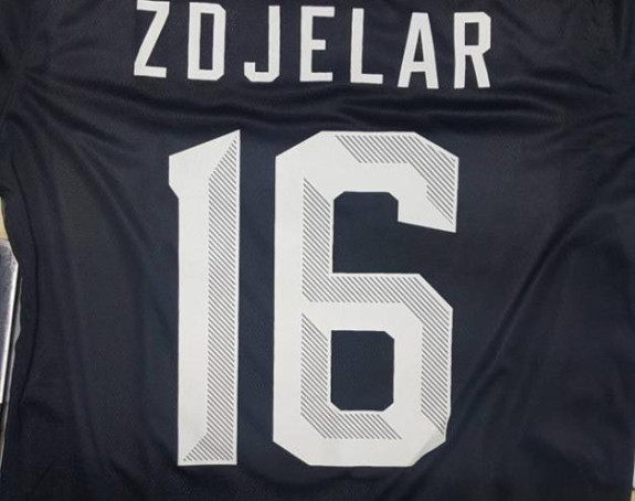 Video: Potpisan je Saša Zdjelar - još jedna dilema!