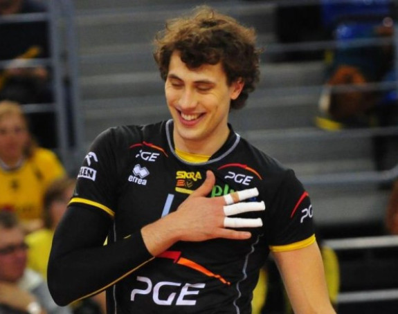 Атанасијевић жање Перуђи трофеје!