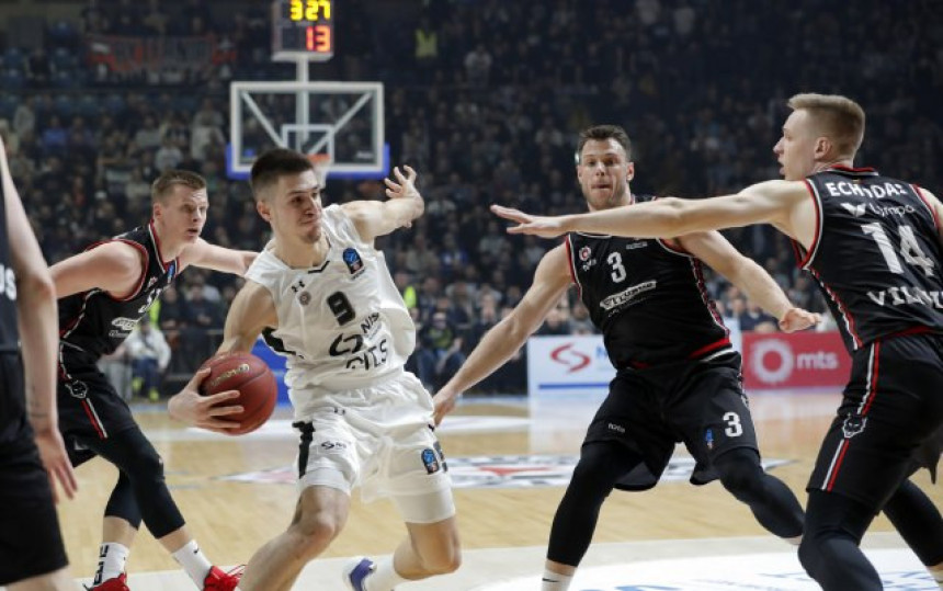 Parahovski utišao "Pionir"! I Partizan ispao iz Evrokupa!