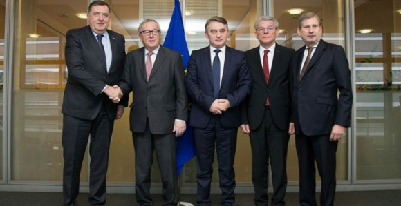 Ненајављен дошао на састанак