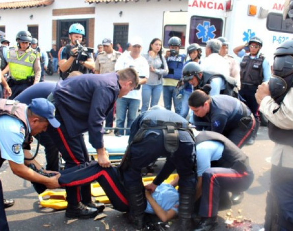 Venecuela: Protest se pretvorio u krvoproliće