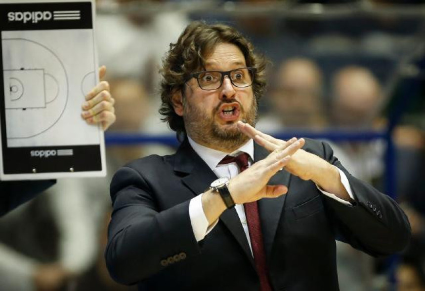 EL - Bamberg igra za Zvezdu: Borba za svaku loptu!