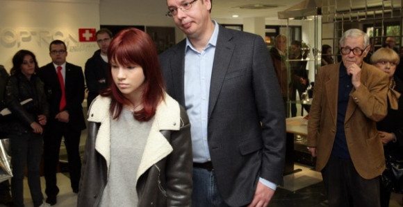 Premijer Vučić nije strog otac