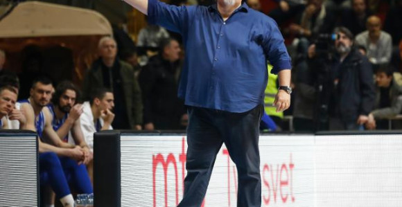 Džikić: Griješićemo mi, griješe oni, a griješe i sudije!