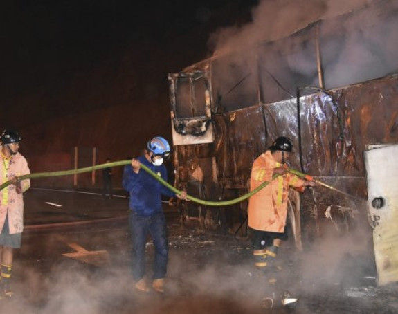 Vatra usmrtila 20 radnika 