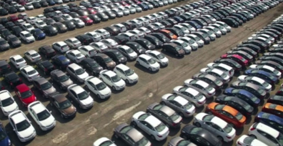 Šta sa viškom novih automobila