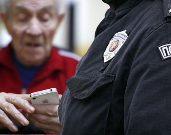 Alo policijo, pobjegla mi žena 