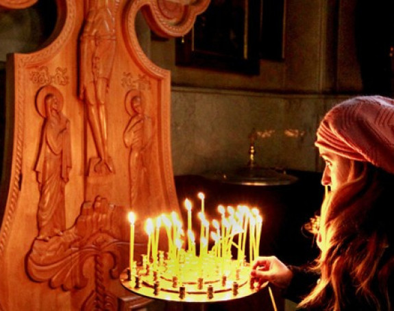 Zašto hrišćani pale svijeće u crkvama?