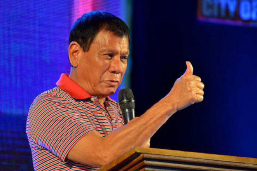 Tramp Dutertea pozvao u posjetu