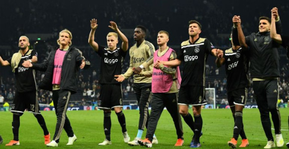 Ajaks prati šablon: Pali rekordi Bajerna i Reala!