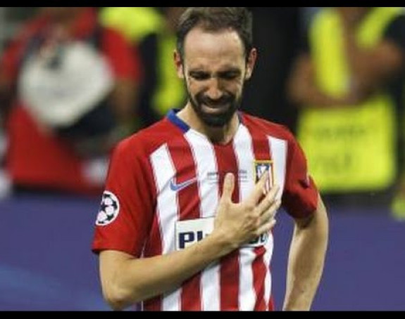 Video: Emocije ne daju mira Huanfranu nakon promašenog penala u finalu LŠ...!