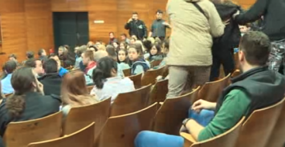 Kukasti krst na FPN u Beogradu