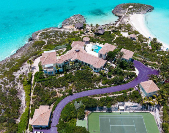 Tropsko imanje slavnog muzičara na aukciji