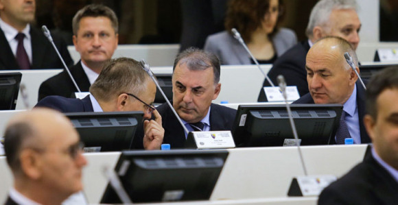 Nezadovoljni izvršnom vlasti