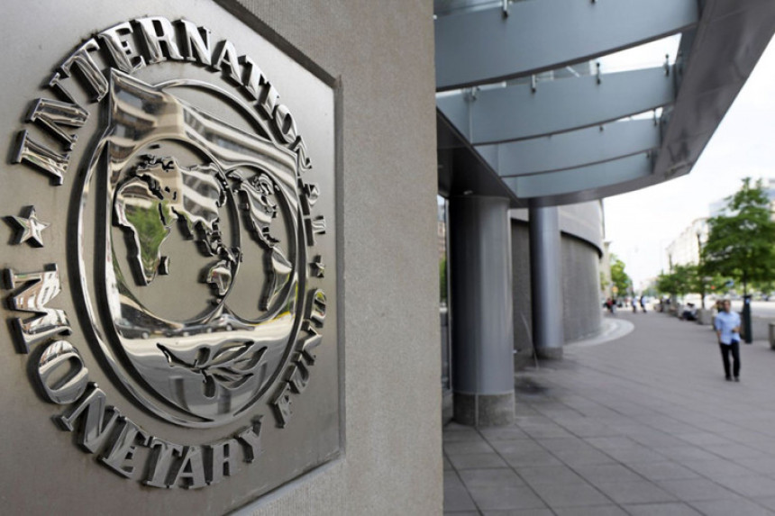 Vlada ugrozila aranžman s MMF-om!