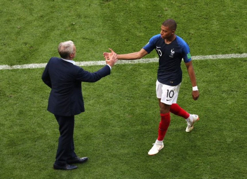 Dešan o Mbapeu: Između Ronalda i Pelea!