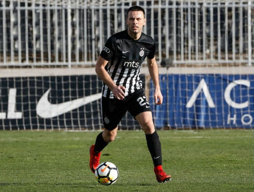 Propali pregovori - Ostojić se vratio sa Kipra!