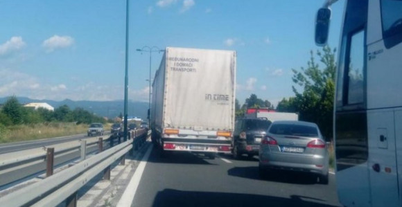 Lančani sudar kod Sarajeva