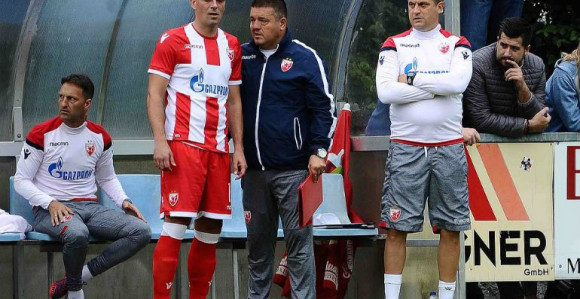 Milojević u borbi protiv klišea...!