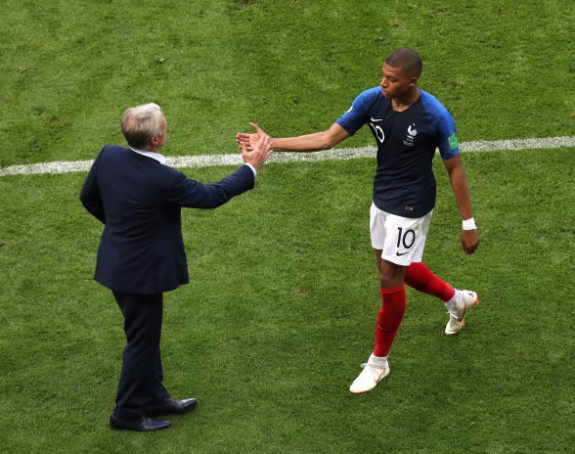 Dešan o Mbapeu: Između Ronalda i Pelea!