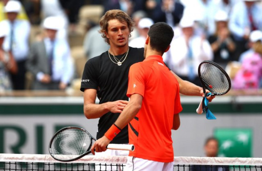 Zverev: Đoković je favorit!
