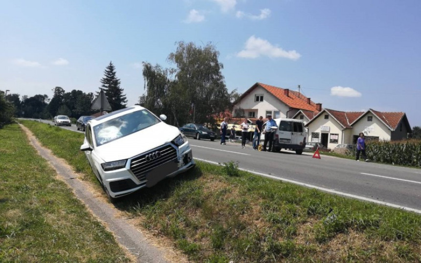 Саобраћајни удес у Трњацима 