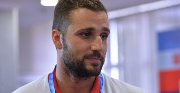 Intervju - Ćuk o petercu odluke...