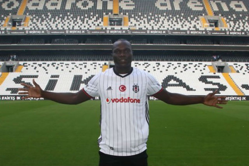 Abubakar u Turskoj - 3.400.000 evra godišnje!