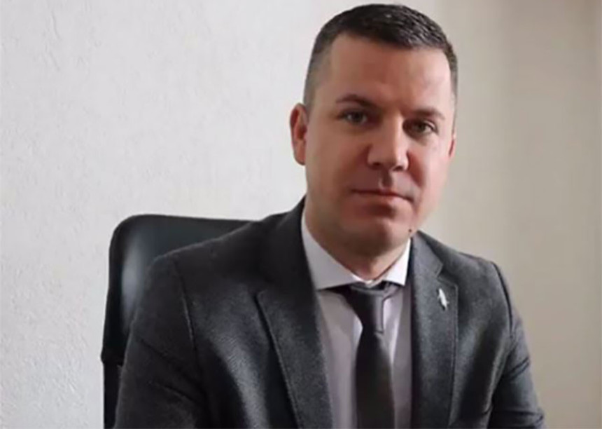 Pucano na prvog čovjeka opštine